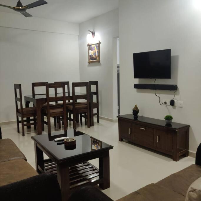 Kivi'S Kozy 2Bhk Luxurious Apartment Goa By Leela Homes Арпора Екстериор снимка
